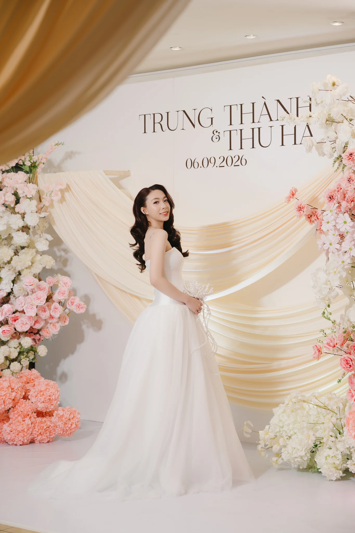 Thành & Hà · Photo 1