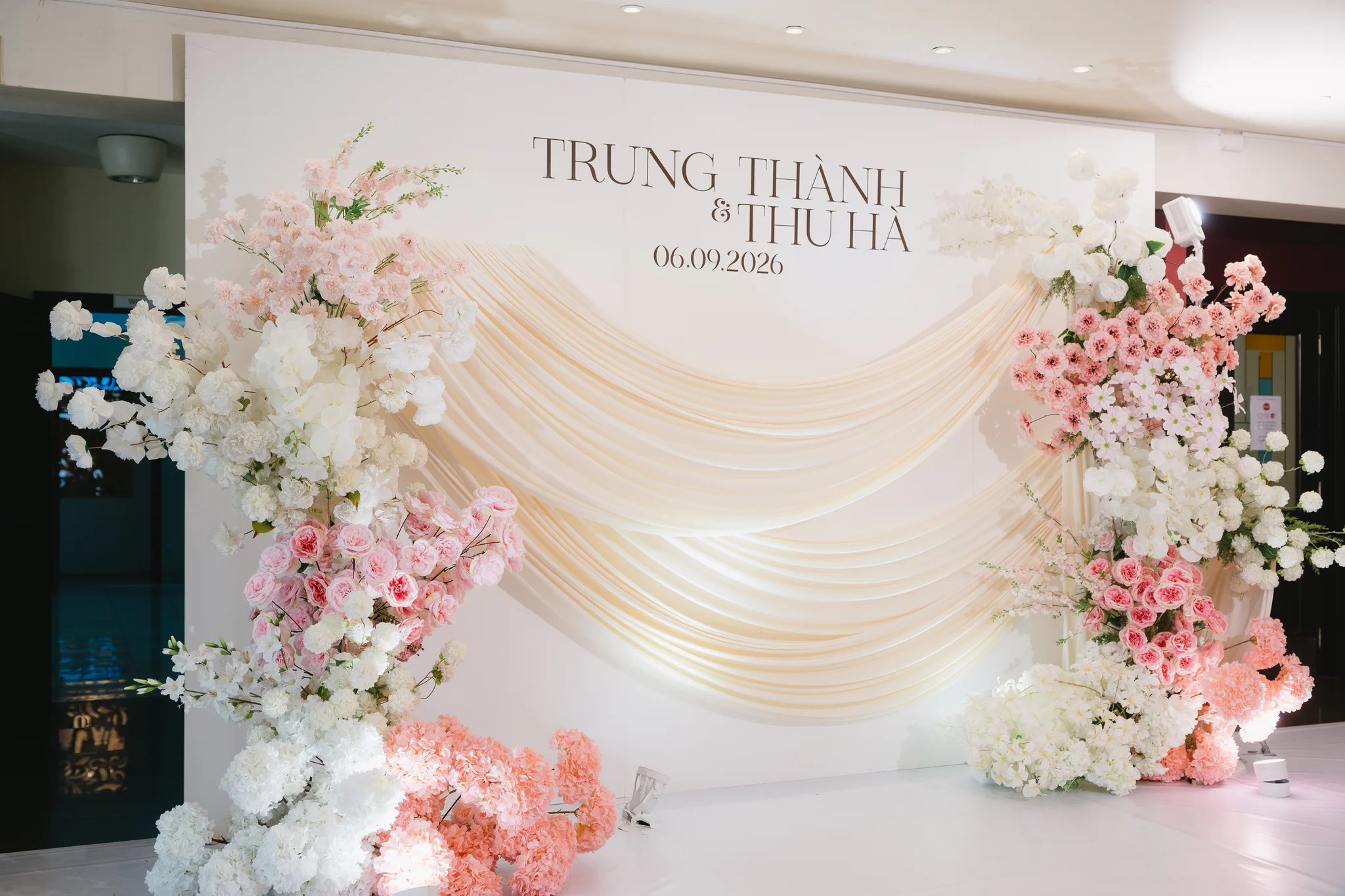 Thành & Hà · Photo 5