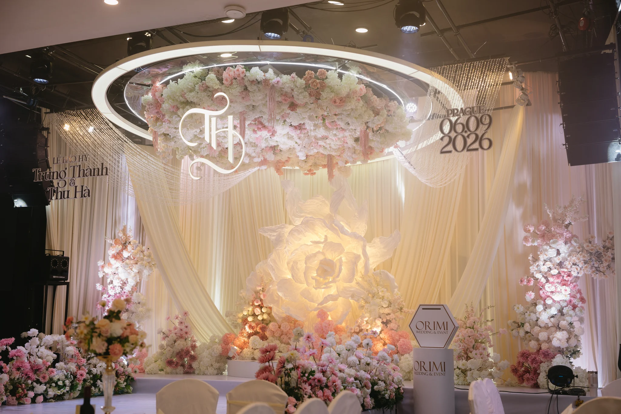 Thành & Hà · Photo 8